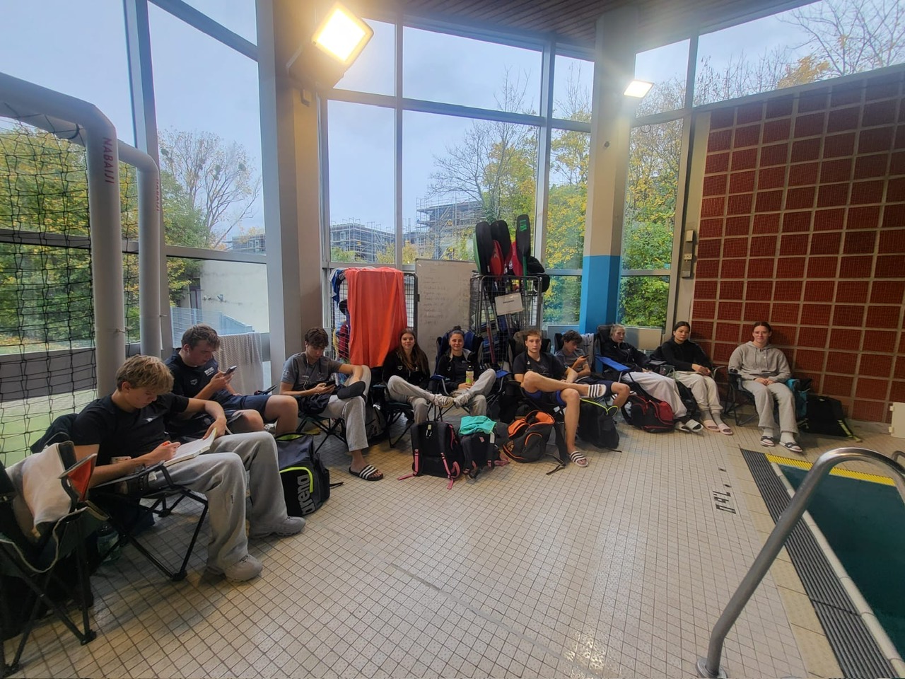 Erfolgreiche Teilnahme der 1. Mannschaft am Wiesbadener Herbstschwimmfest